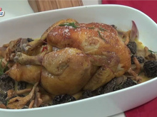 Poularde rôtie aux morilles et girolles