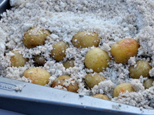 Osez les légumes racines en croûte de sel