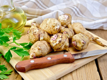 Vous allez enfin acheter ce légume peu connu, tellement il est excellent pour votre santé !