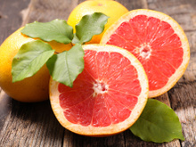 Que se passe-t-il dans notre corps quand on mange un pamplemousse ?