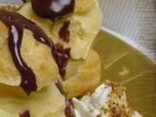 Profiteroles  glace et chantilly
