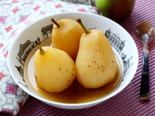 Poires pochées au thé, à la vapeur