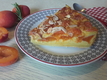 Clafoutis à l'abricot et romarin