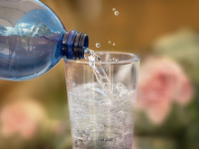 Eau pétillante : comment faire pour conserver les bulles le plus longtemps possible ?