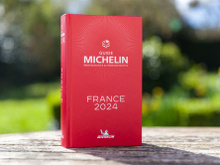 Michelin 2024 : les chefs Guy Savoy et Michel Sarran ont-ils retrouvé leurs étoiles perdues l'an dernier ?