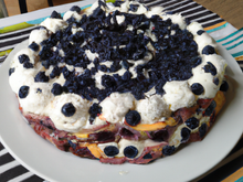 Charlotte aux myrtilles à la chantilly