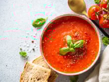 Connaissez-vous la Pappa Al Pomodoro, cette soupe italienne qui permet de manger des tomates même hors saison ?
