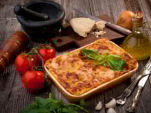 Cette alternative aux lasagnes classiques est plus rapide, moins chère et tout aussi délicieuse