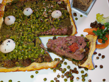 Tarte feuilletée aux Lentilles Vertes du Puy, filet mignon de porc séché