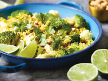 Riz sauté au curry et fleurettes