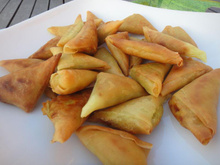 Samoussas Thon et Combawa, la cuisine de Nelly