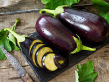 Voici pourquoi vous devriez manger de l’aubergine plus souvent !