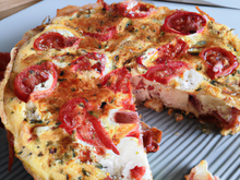 Frittatas à la tomate, feta & pancetta
