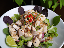 Salade Laotienne au poulet "Laab Kai"