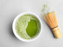 Matcha : victime de son succès sur les réseaux, la poudre verte risque de disparaître des rayons