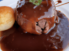 Rôti de bœuf, oeil de ronde sauce brune