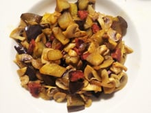 Poêlée chorizo, aubergine et champignons
