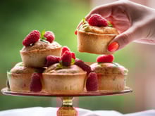 Pour la fête des mères 2022, on t'aide à préparer le gâteau parfait en fonction de sa personnalité