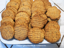 Biscuits sablés au miel et noisettes