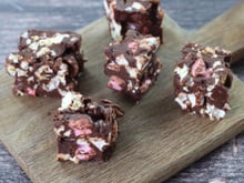 Rocky road pop-corn