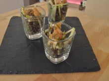 Salade de lentilles, saumon fumé et pomme granny