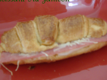 Croissants au jambon