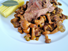 Gigot d'agneau aux girolles