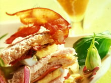 Club sandwich au poulet vapeur de Bière de Printemps