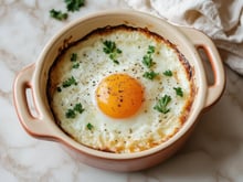 Ce chef étoilé nous a partagé ses astuces pour réussir vos œufs cocotte à tous les coups pour Pâques !