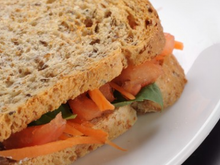 Croque aux légumes au basilic