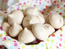 Meringues aux framboises