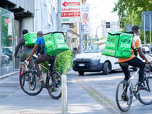 Canicule : voici les heures où vous ne pourrez plus commander sur Uber Eats et Deliveroo