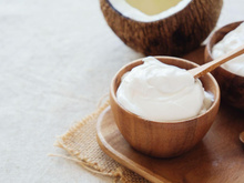 Il me reste un yaourt grec dans le frigo, que faire avec ? Voici la recette idéale pour l’utiliser !