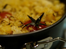 Cheesecake-crumble au chèvre et pesto 'duo de courgettes'