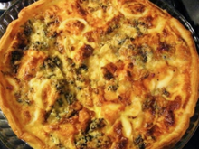 Tarte aux brocolis et au roquefort