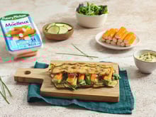 Wrap de courgettes au surimi, avocat, roquette et houmous