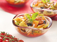 Salade de Farfalle Tricolore Barilla au poulpe, sauce aux poivrons