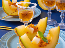 Coupes de melon au rhum blanc