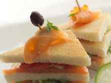 Sandwich club au saumon fumé