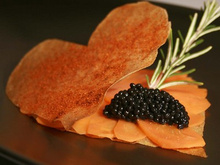 Cœur craquant de carottes et caviar d'aquitaine