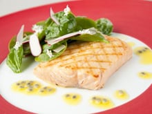 Cru - cuit de saumon de Norvège marinade passion et combava