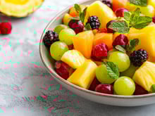Comment donner du pep’s  aux salades de fruits ? Cette astuce simple va tout changer !