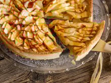 “C’est une technique de grand-mère” : Norbert Tarayre donne sa recette de tarte aux pommes sans temps de repos pour la pâte