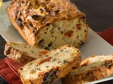 Cake au Saint Agur aux tomates séchées