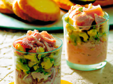 Verrines au guacamole thon et surimi