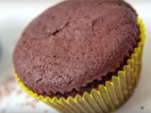 Muffins tout chocolat au micro-ondes