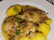 Chapon au vin jaune