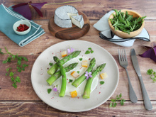 Asperges vertes au crémeux de chèvre & haddock au Selles-sur-Cher AOP
