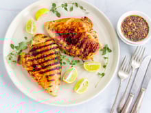 Blanc de poulet trop sec ? Voici l'astuce magique pour une cuisson à la poêle