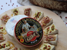 Canapés de camembert